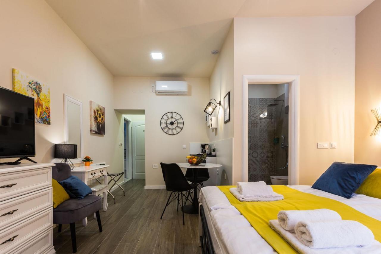 Angie Central Rooms Zadar Exterior foto