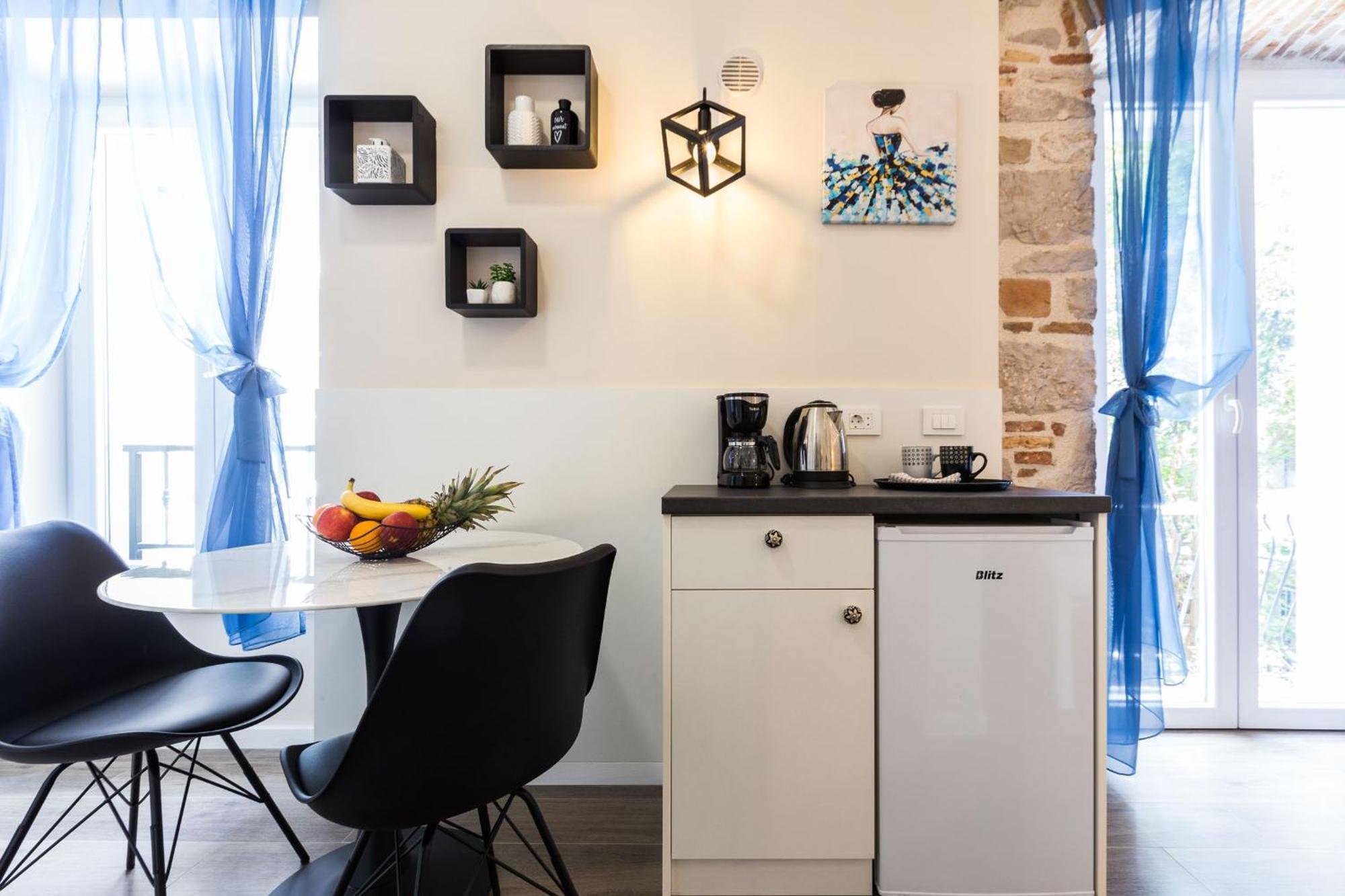 Angie Central Rooms Zadar Habitación foto