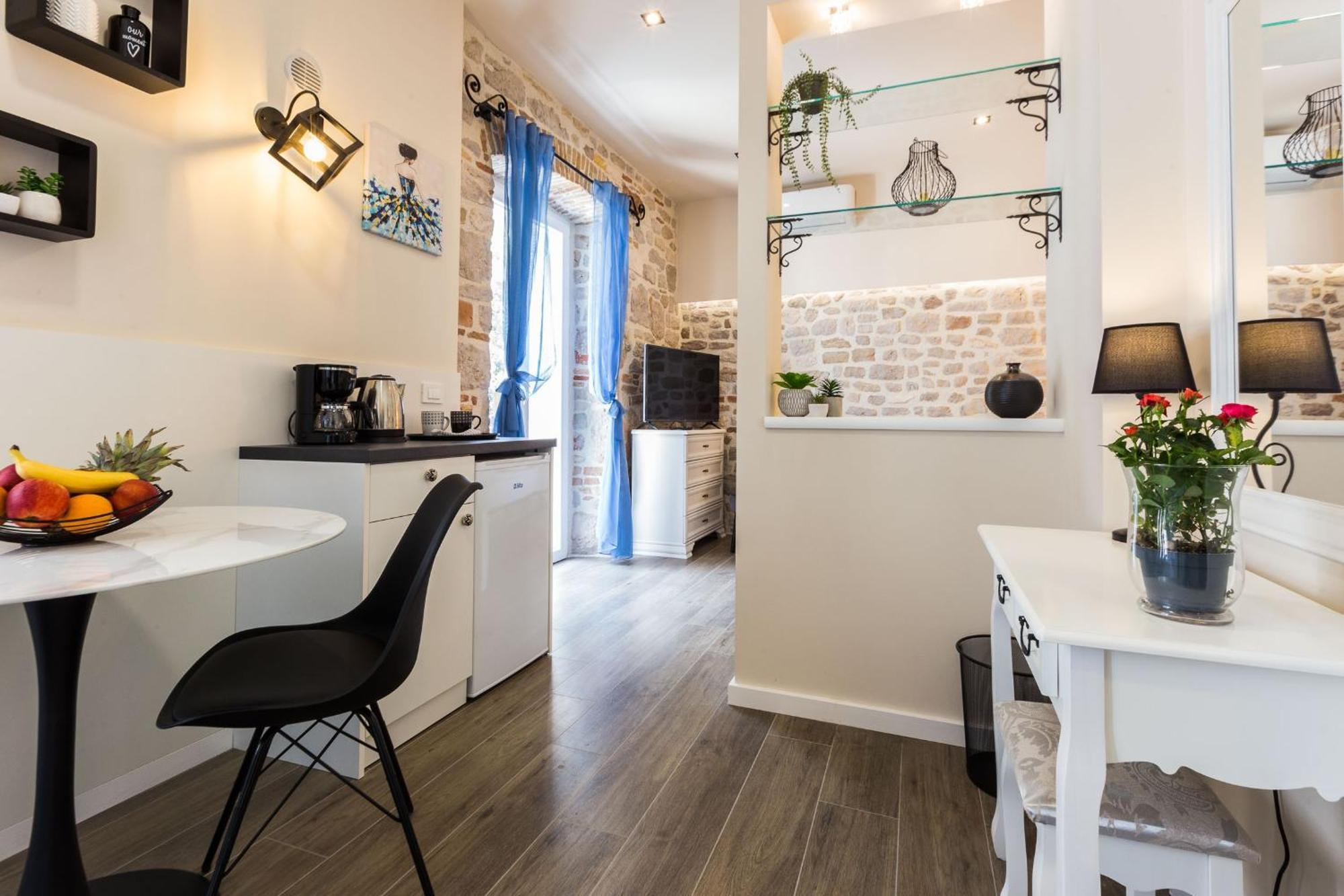Angie Central Rooms Zadar Habitación foto